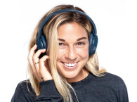 Eastman Tritan Copolyester Creates Ultradurable Headband for New Skullcandy Riff Wireless On-Ear Headphones