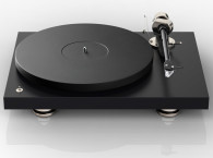 Pro-Ject Expands True Balanced Experience in New Debut PRO B Turntable