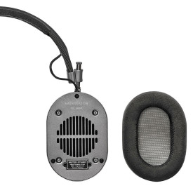 Master & Dynamic Partners with Alcantara for new MH40 Over Ear and