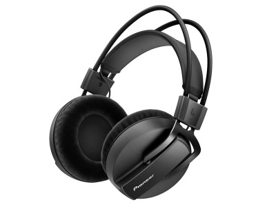 Pioneer Electronics Unveils the HRM-7 Studio Headphones