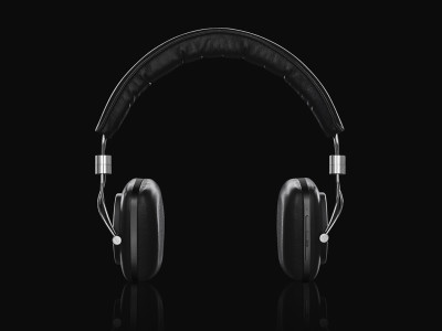Bowers & Wilkins New P5 Wireless Headphones Promises No Compromise in Audio Quality