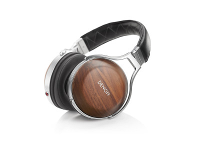 Denon Unveils New AH-D7200 Flagship Reference Over-Ear Headphones