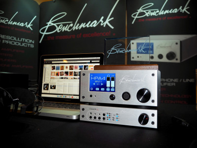 Benchmark Introduces new HPA4 Headphone and Line Amplifier Featuring THX AAA Technology