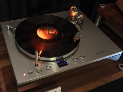 Luxman Presents Their Lineup of Audiophile Components at the 2018 New York Audio Show