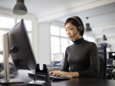 Poly Introduces Savi 7300 Office Series DECT Headsets For Critical Applications