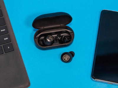 JLab Introduces New True Wireless Earbuds with Multipoint Technology