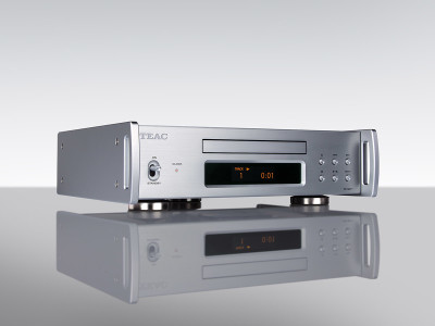 TEAC Announces PD-507T Reference 500 Series CD Player
