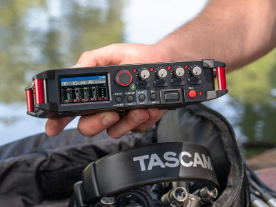 TASCAM Launches FR-AV4 4-Channel 32-bit Float Recorder