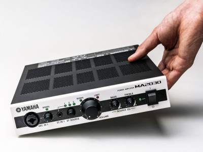 YAMAHA　MA2030a Power Amplifier Yamaha MA2030a 5-input commercial mixer/amplifier - 30W x 2 at