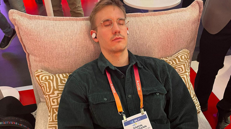 CES2023_SimonBachmann_demosSleep-TWeb.jpg