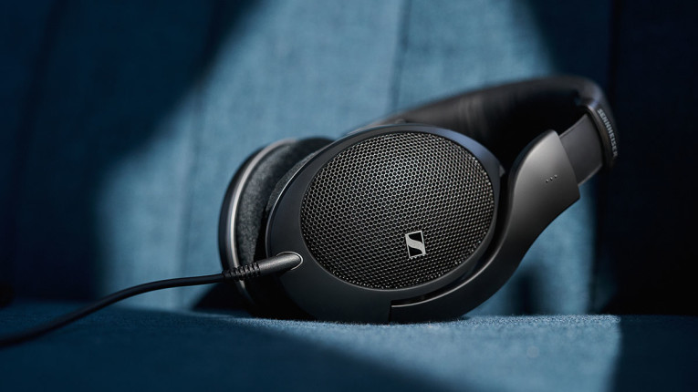 Sennheiser_HD550-TWeb
