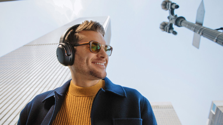 Ams active sales noise cancellation