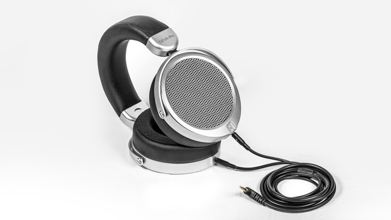 HIFIMAN Debuts New Himalaya R2R DAC and Bluemini Hi Res Bluetooth