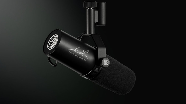 【美品】SHURE SM7B Shure Celebrates 50 Years of the SM7 Microphone With Anniversary