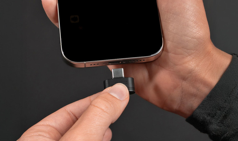 JLab-Epic-Bluetooth-LE-Audio-dongle-Web