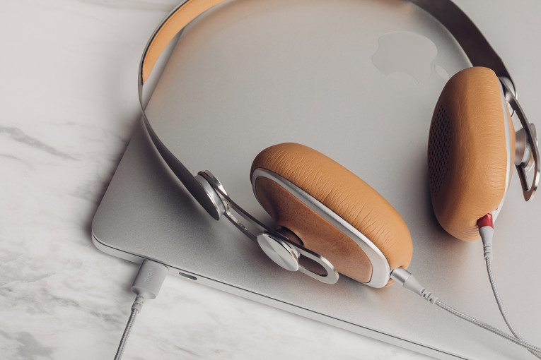 Moshi Launches Avanti C On Ear Headphones with USB C Audio