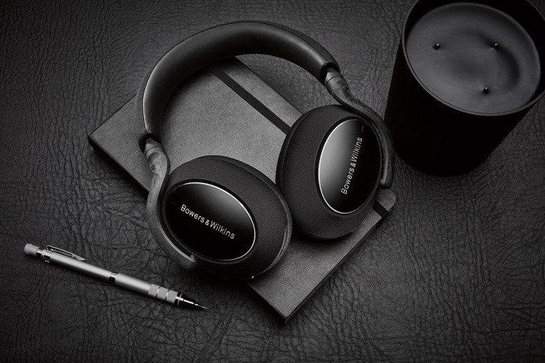 セール 国内 & Bowers Wilkins Edition Carbon PX7 Special Launches ヘッドホン