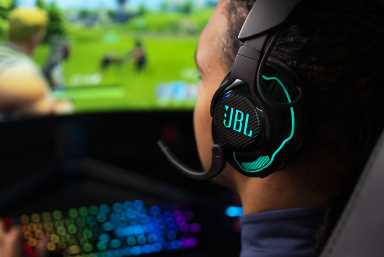 Amazon.com: JBL Quantum 910 - Wireless Over-Ear Performance