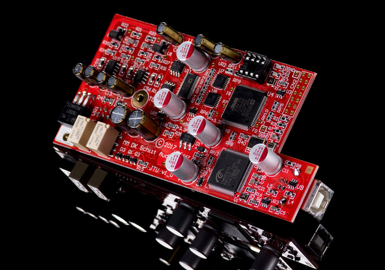 SCHIIT LYR ヘッドホンアンプ　プリアンプ Schiit Audio: Audio Products Made in USA