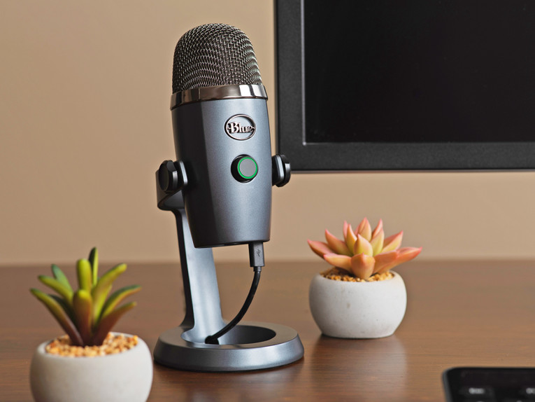 Blue Yeti Nano USBマイク Amazon.co.jp: Blue Yeti Nano プレミアムUSBマイク 録音と