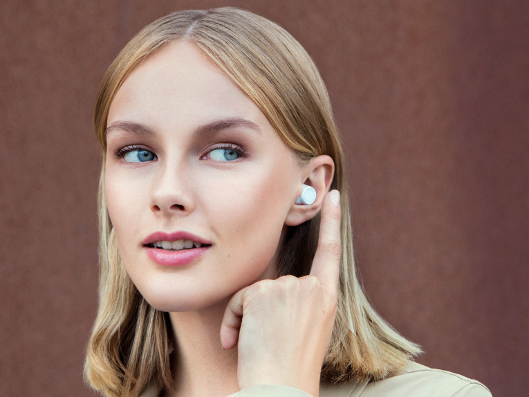 EARIN M−2 Earin M-2 Review | PCMag