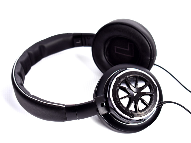 1more triple driver in ear | Wired Bluetooth Earphones