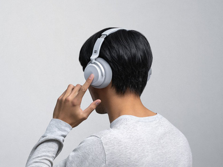 Budget anc headphones 2020 on sale