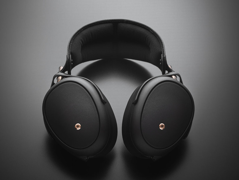 Closed back store planar magnetic