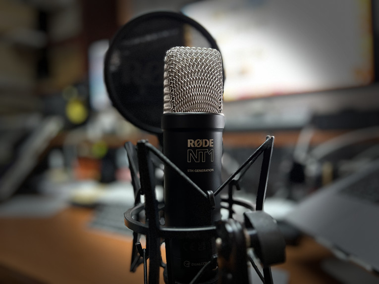 Røde NT1 5th Generation Studio Condenser Microphone