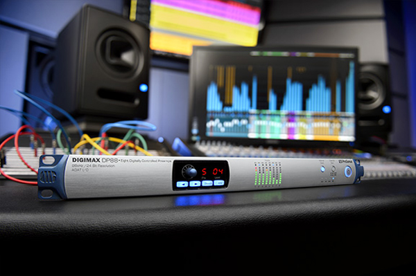 Used PRESONUS DIGIMAX D8 Preamp