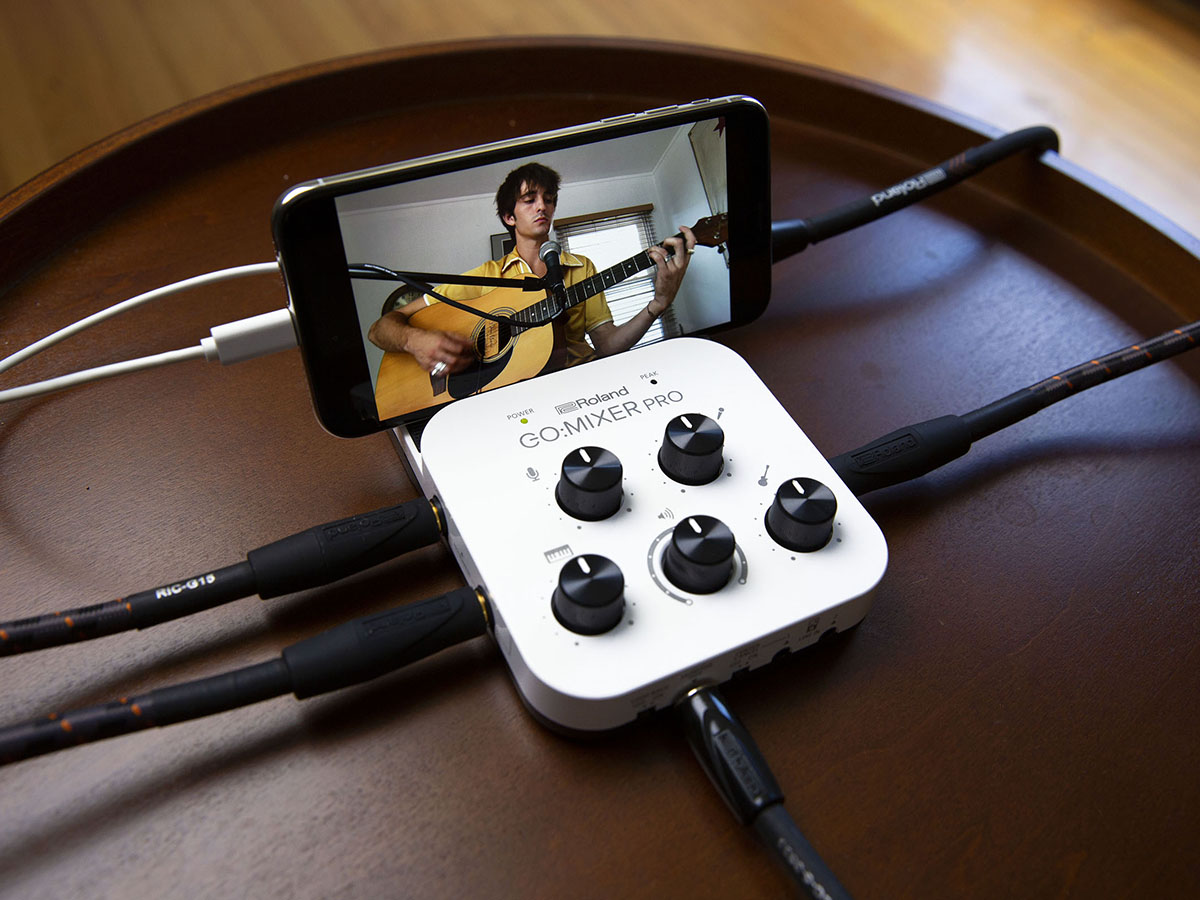 Roland GO:MIXER PRO-X Audio Mixer for Smartphones | Connect and Mix up to 7  Audio Sources | Add Studio Quality Audio to your Social Content and 