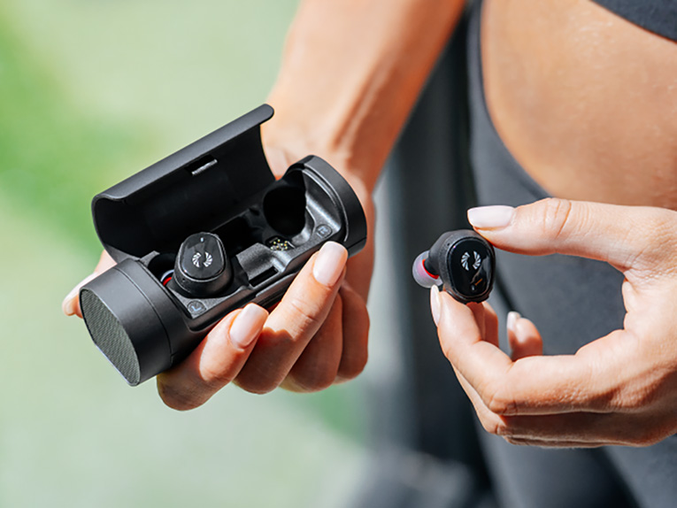 700 earbuds discount