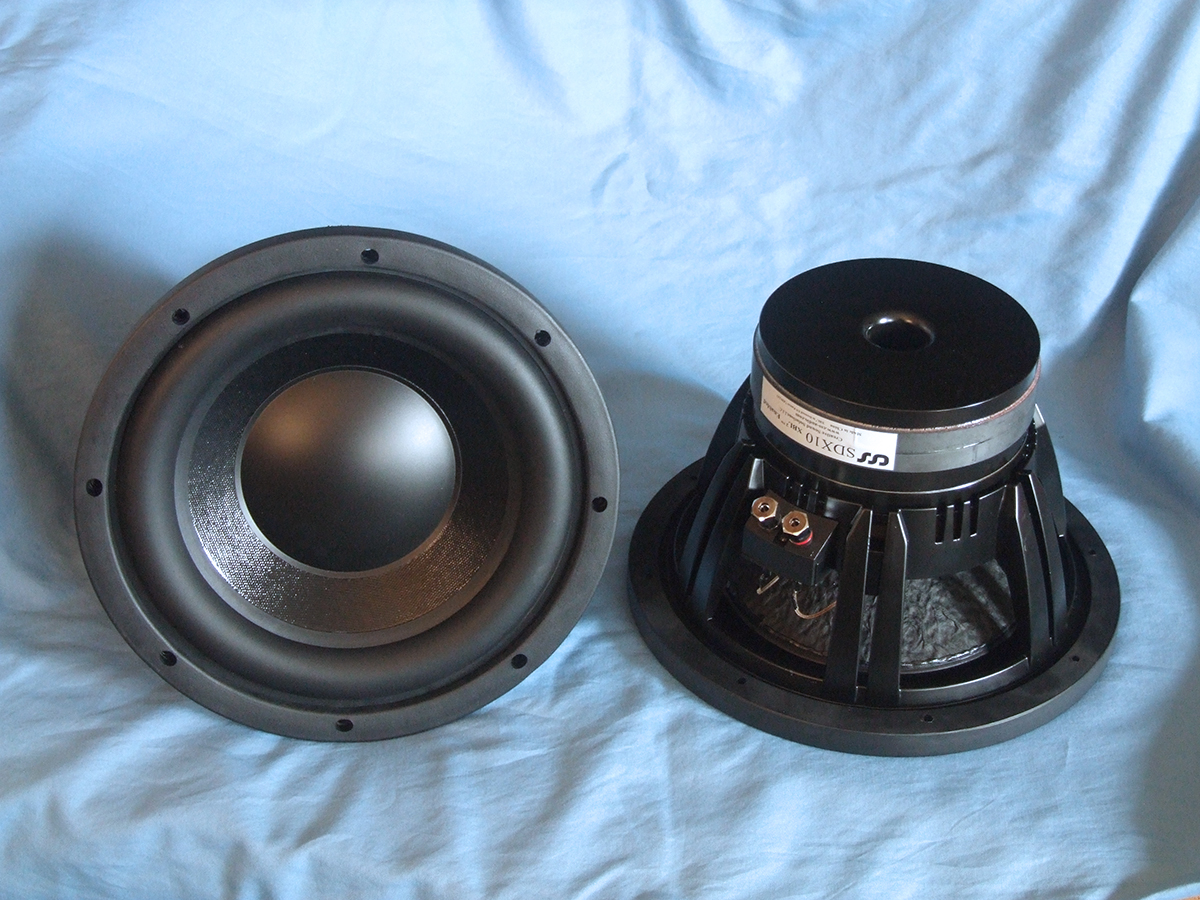Audio woofer clearance