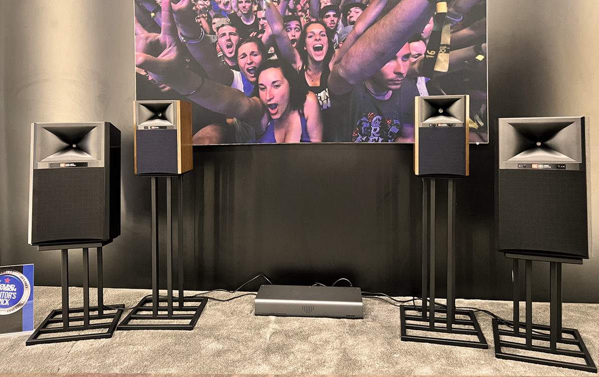 JBL studio monitor L112 junk ワンオーナー品 JBL 4329P Studio Monitors (White) Wireless powered speakers
