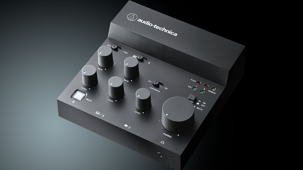 Amazon.com: Audio Technica AT-UMX3 USB Desktop Audio Mixer