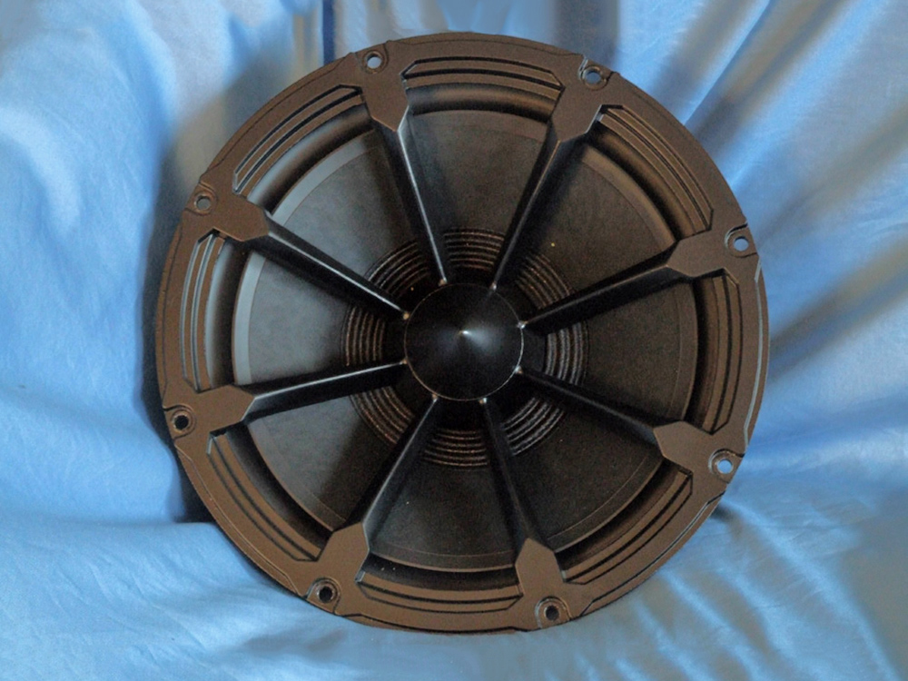 Test Bench Volt RV3143 Studio Monitor Woofer audioXpress