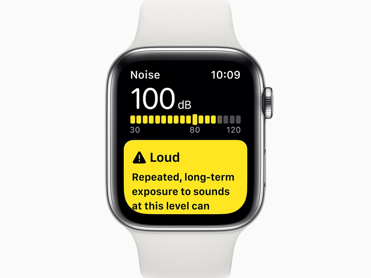 garmin forerunner or apple watch