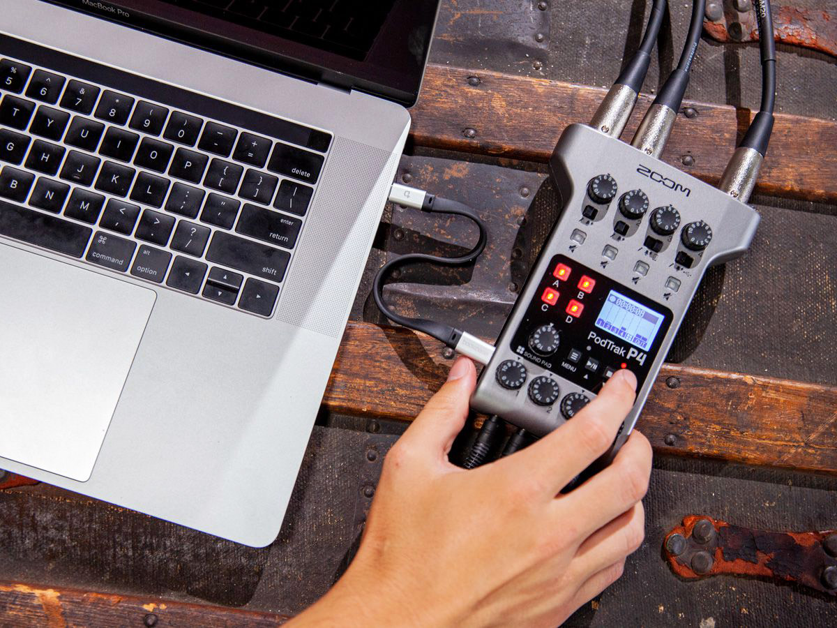 Zoom Unveils New PodTrak P4 Podcasting Recorder and ZDM1 Podcast Mic