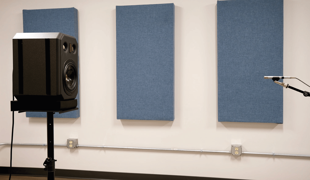 How to Measure FreeField Speaker Response Without an Anechoic Chamber