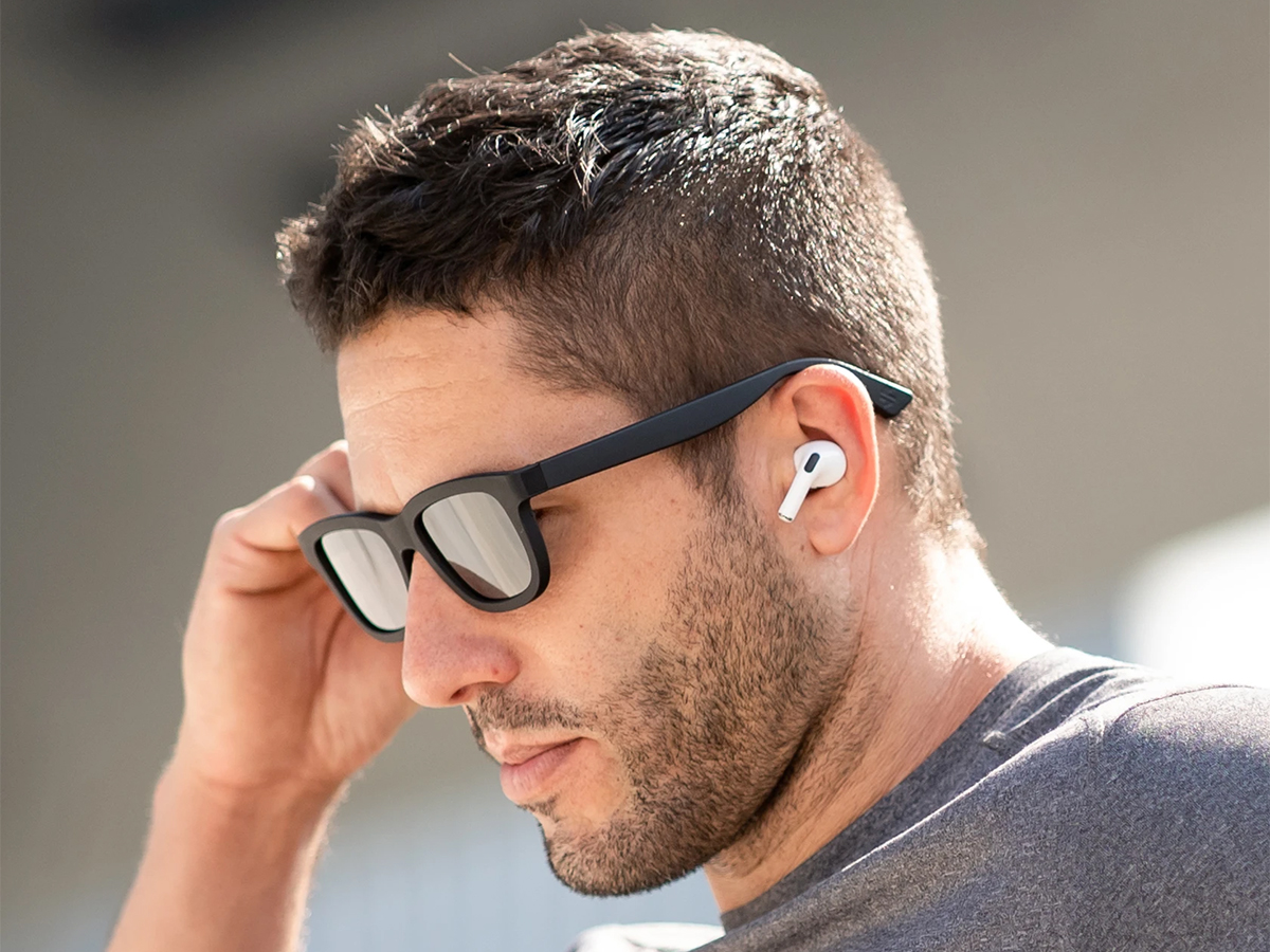 Reading Glasses and Hearing Aids. Smart or FDAApproved. Pick One