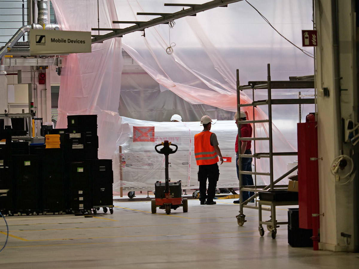 Grupa Sennheiser rozbudowuje zakład produkcyjny w Niemczech