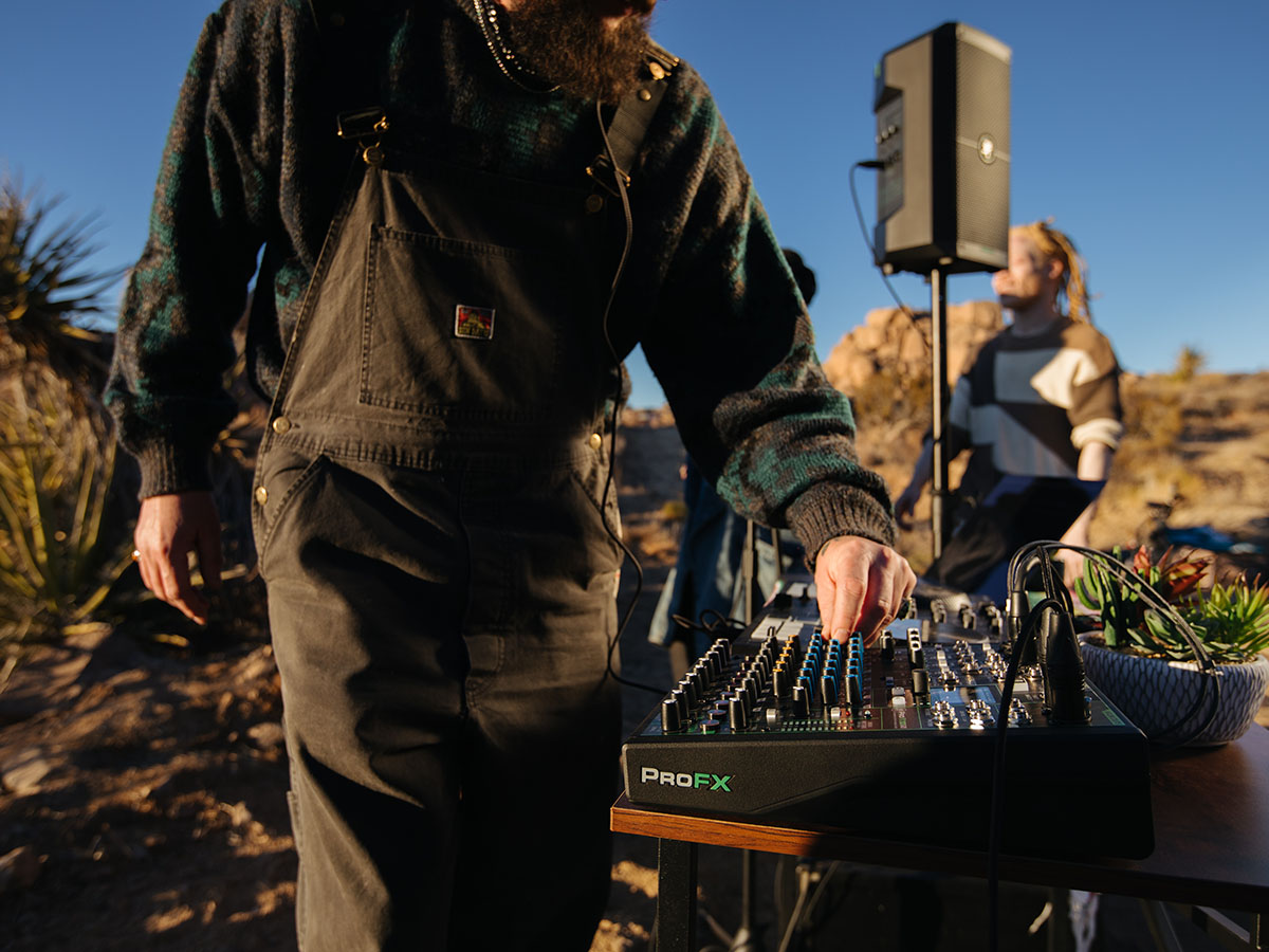 Mackie Introduces Innovative ProFX10 GO Battery-Powered Mixer