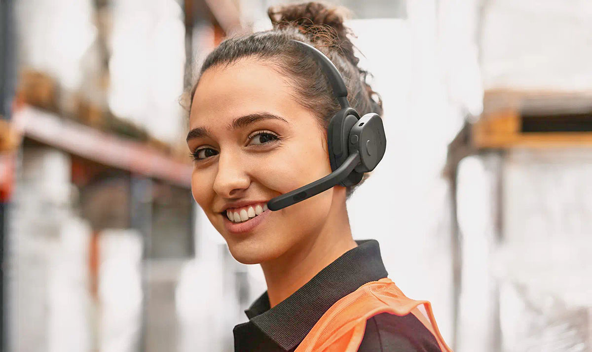 Jabra Unveils Perform 75 Headset Purpose-Built for Work Environments