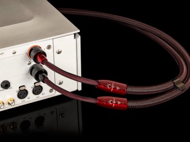 AudioQuest debuteert Black Hawk op DAE 2025