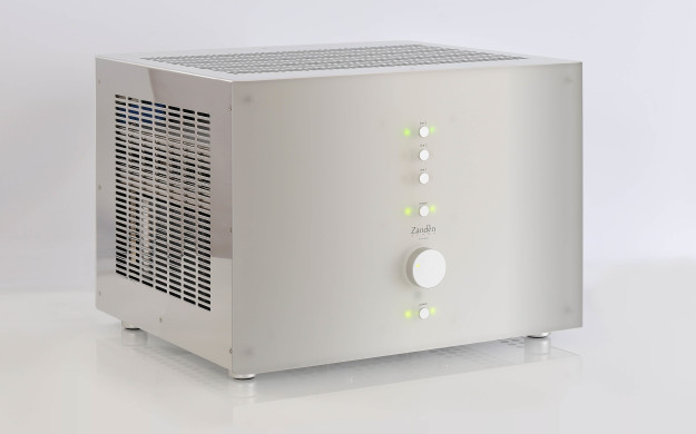 Wereldprimeur: de nieuwe Zanden 6000F Integrated op Ilumnia Magister MKII Novus