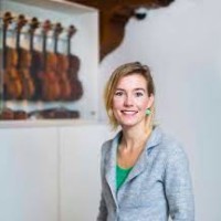 Manon Veenendaal