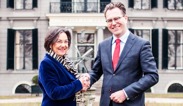 Twee kapiteins op één schip:Over het samenspel tussen voorzitter en directeur