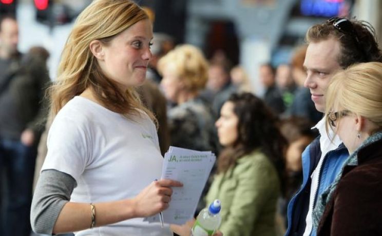 Ondanks groeiend verzet tegen straatwerving“Het blijft de beste werfmethode”