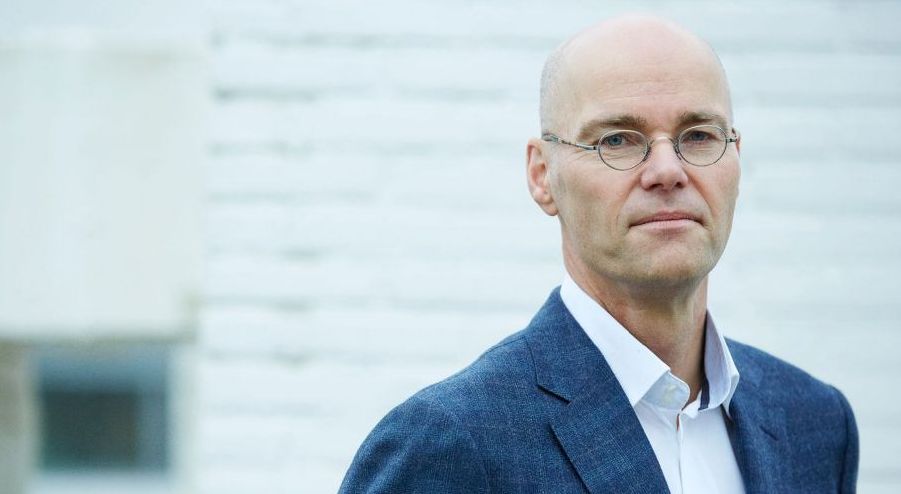 Gijs de Vries nieuwe directeur Nederlandse Rode Kruis