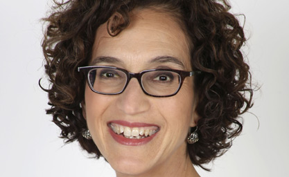 Jane Eisner: “Goedbetaalde vrouwen aan de top bij goede doelen”